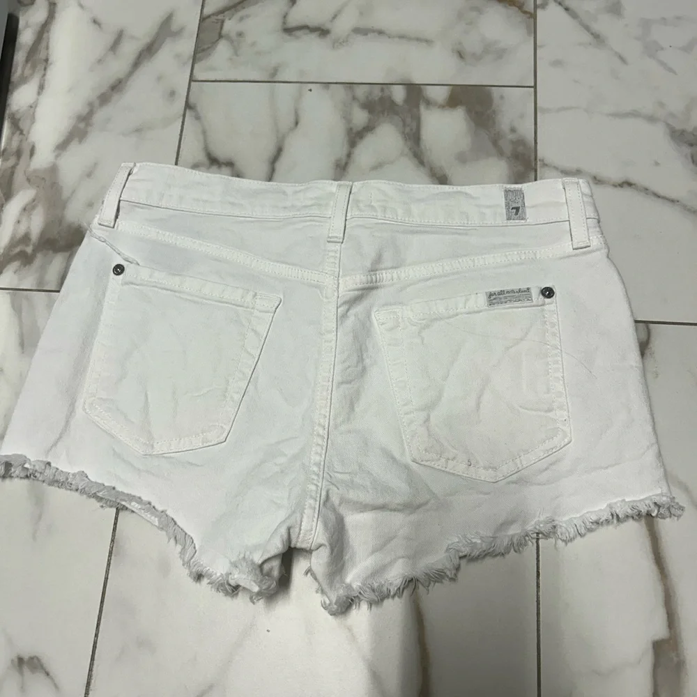 Seven7 White Frayed Hem Denim Shorts